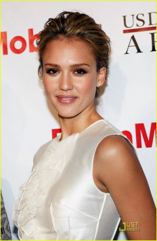 Jessica Alba: Prva dama Afrike