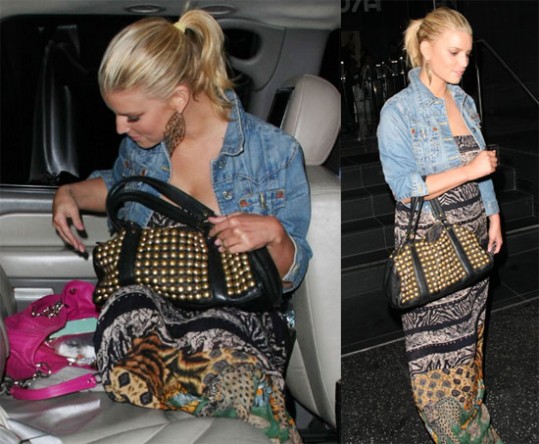 Jessica Simpson z linijo spodnjega perila