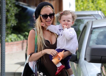 Nicole Richie se spominja otroštva