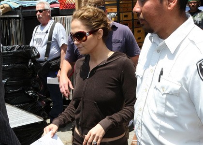 Jennifer Lopez umetno oplojena mama