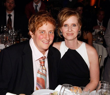Cynthia Nixon je zaročena