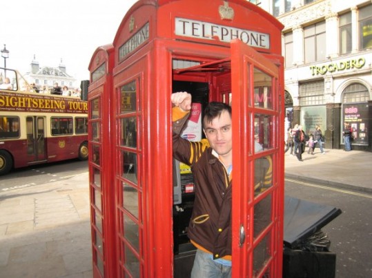 Omar: V London se še vračam!