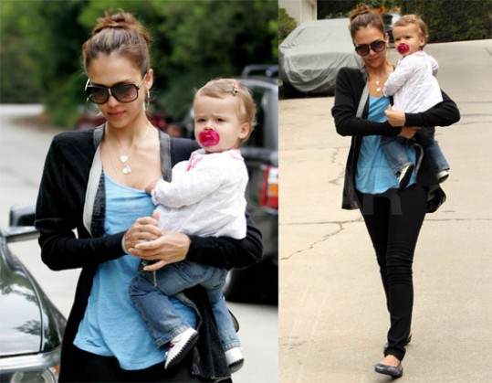 Jessica Alba po nakupih
