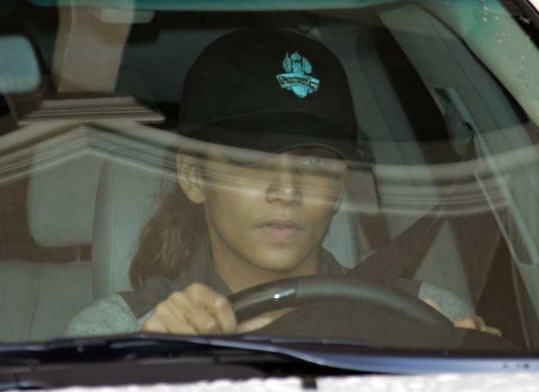 Halle Berry protestira - brez ličil in pika!