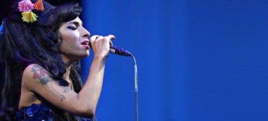 Amy Winehouse slavni manekenki kradla kokein
