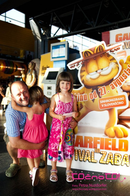 Zviti maček Garfield in znani Slovenci