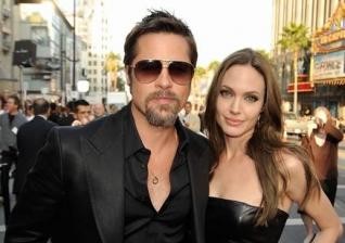 Brad Pitt mora na rehabilitacijo