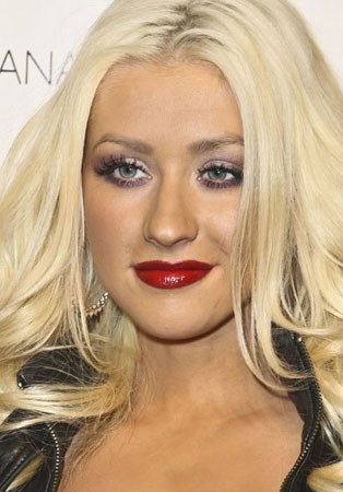 FOTO: Strašljiv zvezdniški make-up