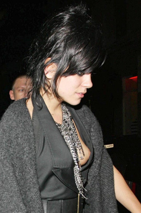 Pobegla bradavička Lily Allen