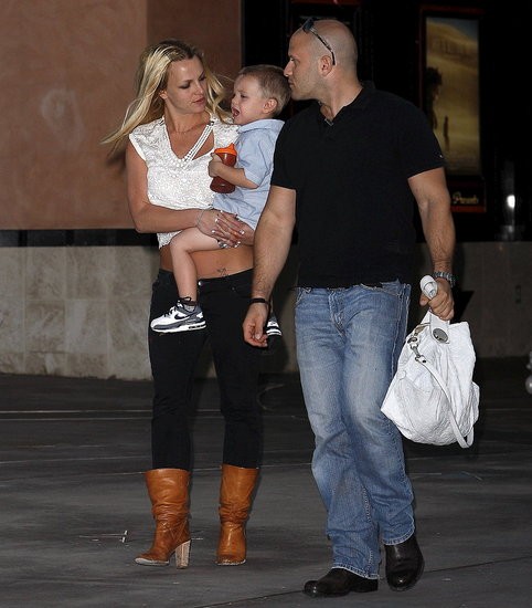 Britney premagala Madonno