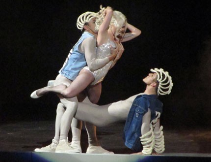 Lady GaGa med koncertom pristala na riti