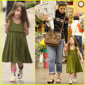 Katie Holmes: Po božičnih nakupih s Suri