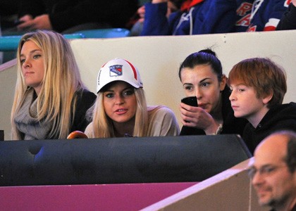 VROČE Starša Lindsay Lohan praznike preživela na sodišču