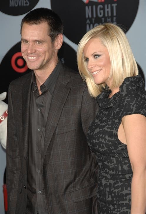 Jim Carrey se je metal po stopnicah