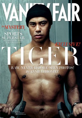 Annie Leibovitz slikala golega Tigerja Woodsa