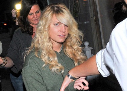 FOTO Nenaličena Jessica Simpson začela s treningi boksa