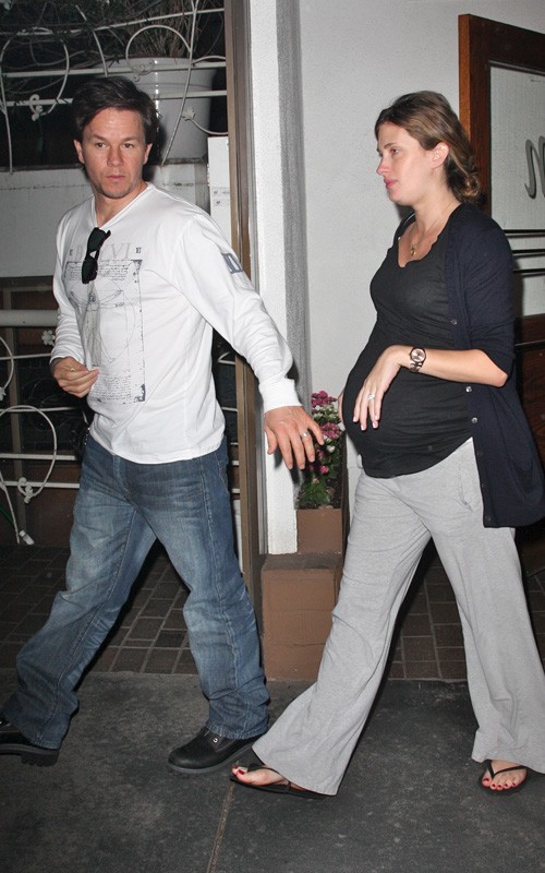 Mark Wahlberg je očka: Po večerji ženo odpeljal v porodnišnico