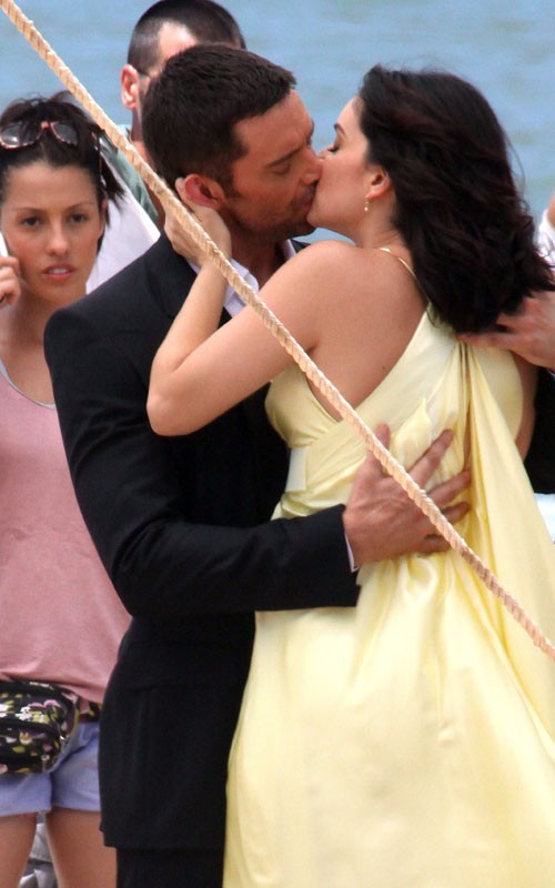 ŠOK Hugh Jackman javno vara svojo ženo?