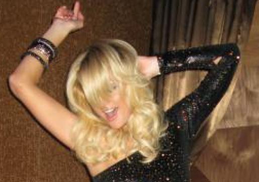 FOTO Paris Hilton: Na divji zabavi je razkrila muco in ritko