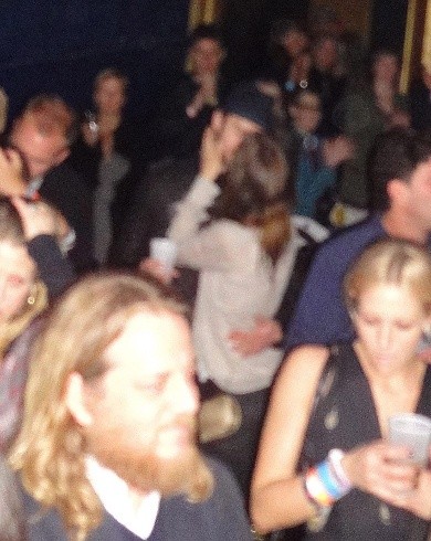 FOTO Justin in Jessica ujeta med strastnim poljubljanjem