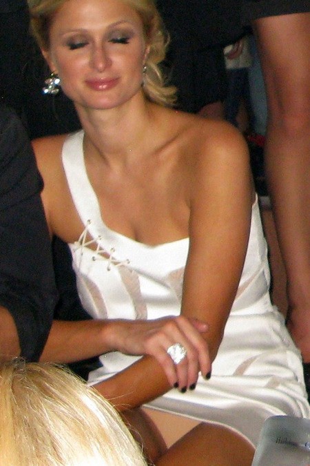 Paris Hilton: 29.rojstni dan proslavila z razvratno zabavo