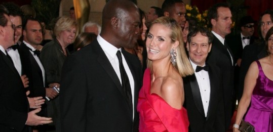 Heidi Klum: Svojega moža zapeljuje s seksi videzom