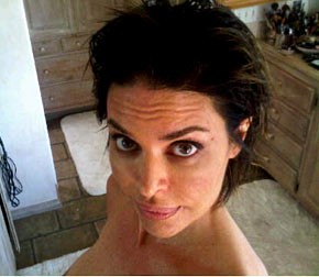 FOTO Lisa Rinna pretiravala z botoksom