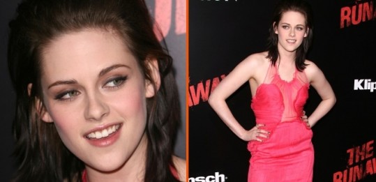 FOTO Kristen Stewart: odrašča v seksi mlado žensko