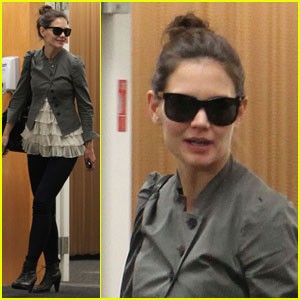 Katie Holmes: 31-letnica seksi tudi v 'casual' stilu