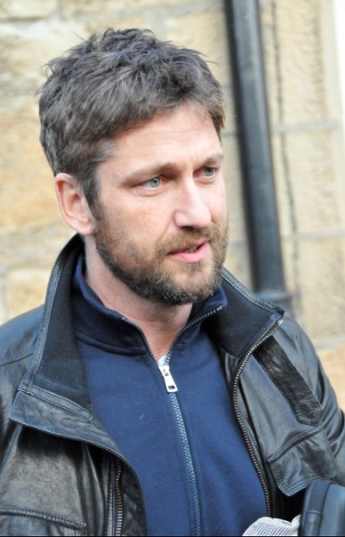 FOTO: Zaraščen Gerard Butler se je zapustil
