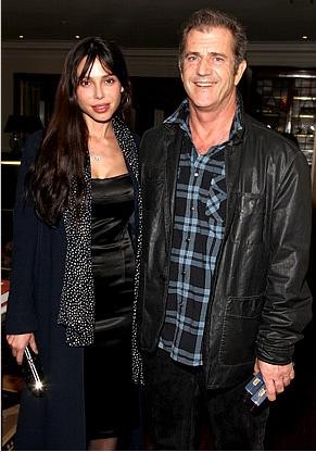 Mel Gibson zapustil mamo svojega petmesečnega otroka