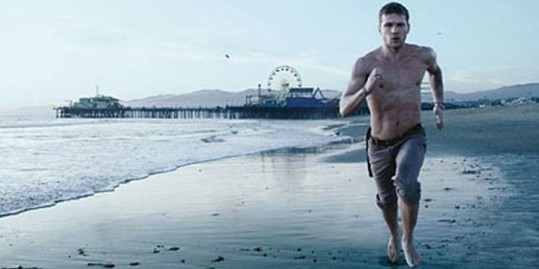 FOTO Ryan Phillippe pokazal svoje mišičasto telo