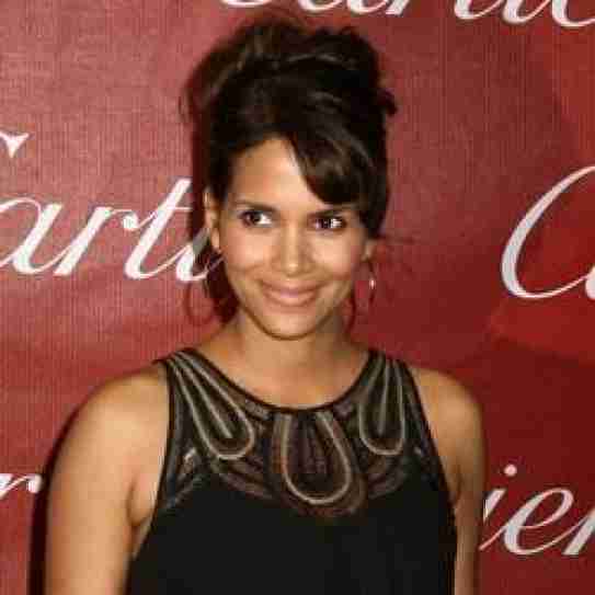 Halle Berry s 'prstanom ve?nosti'