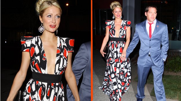 FOTO Paris Hilton osupnila z dekoltirano obleko: Kam so izginile njene prsi?!
