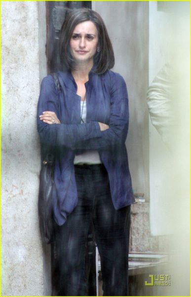 FOTO Postarana Penelope Cruz: Osivela in namrščena