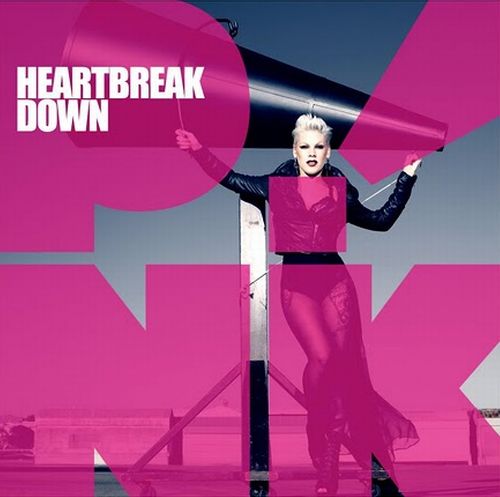AVDIO Pink z novo skladbo Heartbreak Down