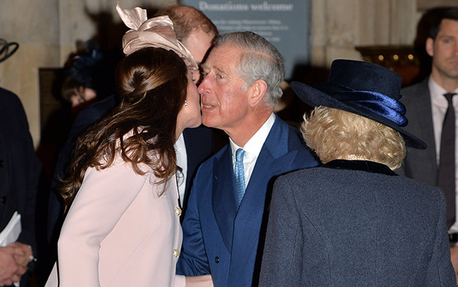 Opa! Kate Middleton in princ Charles sta si očitno bližje kot kdajkoli