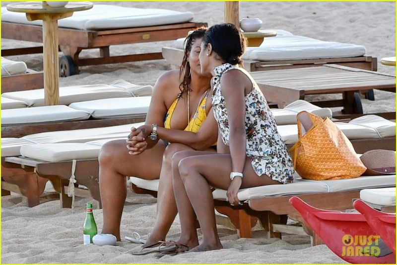 Queen Latifah pokazala svoje dekle!