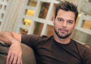 Ricky Martin piše knjigo o svoji homoseksualnosti