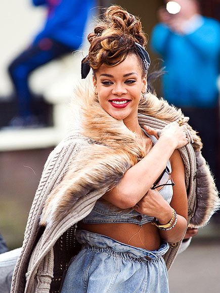 Rihanna ob dveh ponoči zahtevala bikini depilacijo