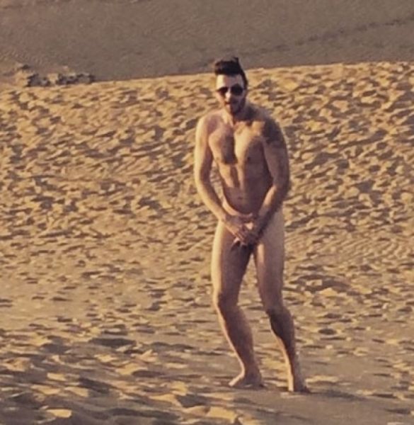 Našega voditelja golega ujeli na plaži