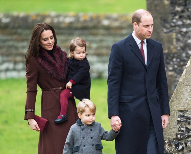 Kate in William božič praznovala stran od kraljeve družine
