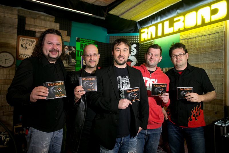 Nova plošča po kar 11ih letih odmora