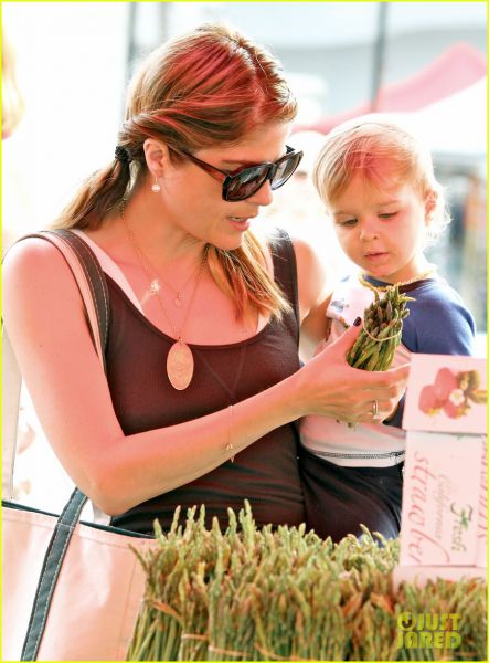 Selma Blair: Sinka poučuje o zdravi prehrani