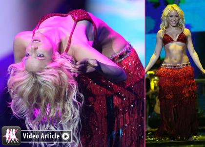 VIDEO Shakira pripravila vroč nastop na Kitajskem in navdušila z izklesanim telesom