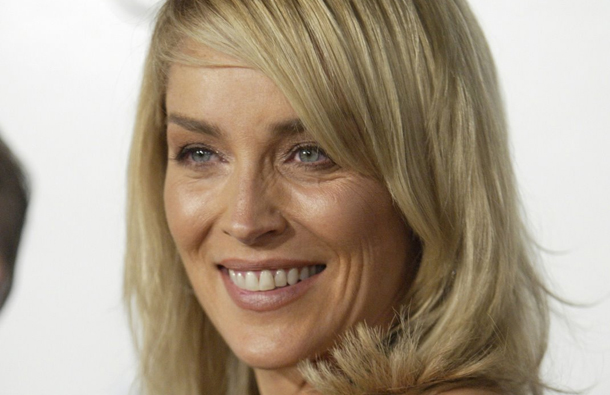 ŠOK Sharon Stone: Izpostavljena nevarnim zasledovalcem