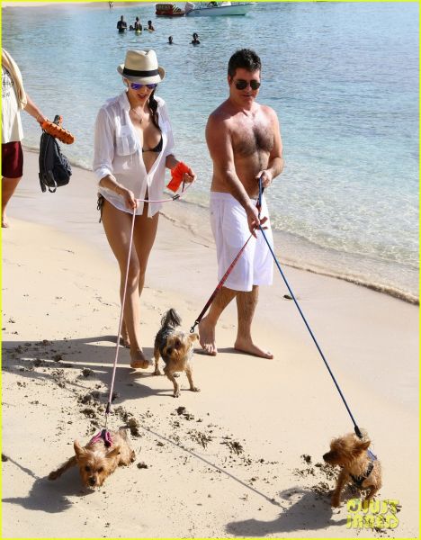 Simon Cowell s svojo Lauren ne potrebuje veliko oblačil