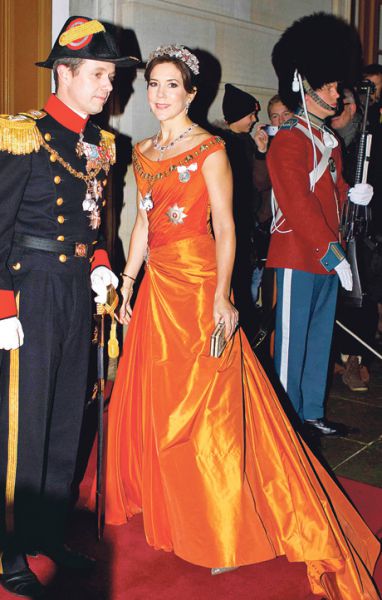 Nova kraljica stila: Danska princesa Mary zasenčila Kate Middleton