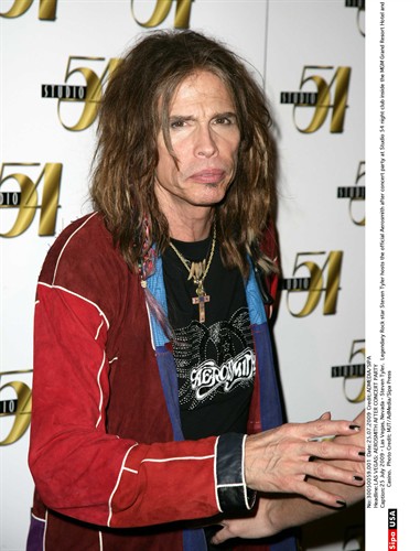 OPA! Je Steve Tyler res zaljubljen v Jennifer Lopez?