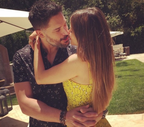 Foto! Sofia in njen izbranec proslavljata